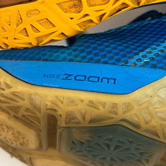 Nike Lebron XII 12 Low Entourage Men's 724557-484 Blue Gold Size 10.5 Basketball - Picture 16 of 16